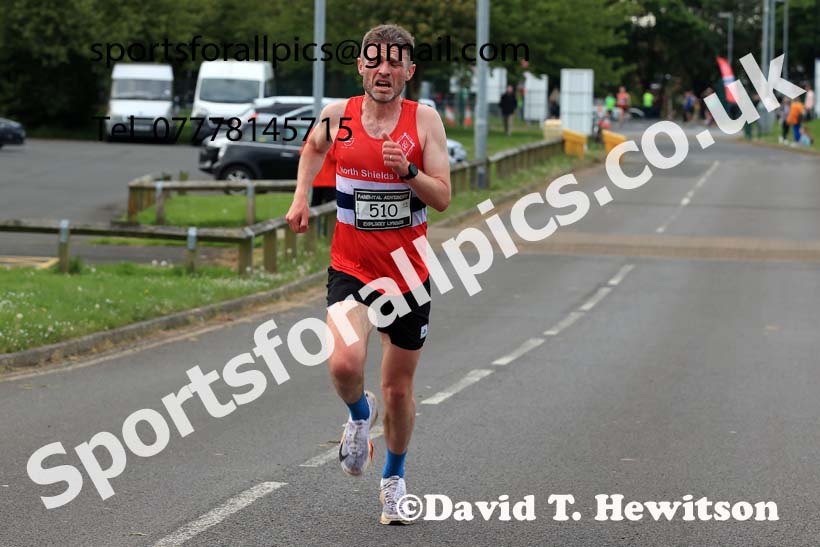Clive Cookson 10k Road Race, 2024 Clive Cookson 10k Road Race, Whitley Bay.  Photo: David T. Hewitson/Sports for All Pics
